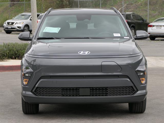 2025 Hyundai Kona EV SEL - Photo 8