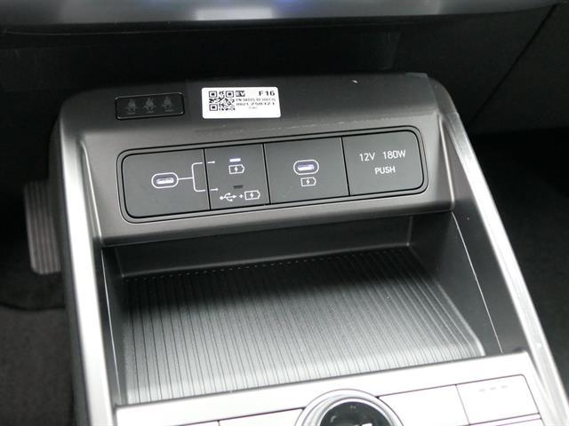 2025 Hyundai Kona EV SEL - Photo 21