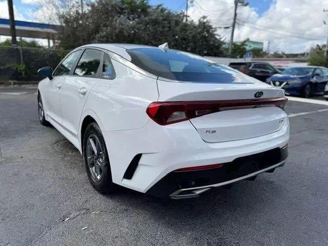 2021 Kia K5 LXS