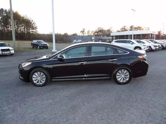 2017 Hyundai Sonata Hybrid SE