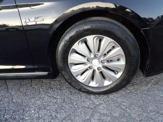 2017 Hyundai Sonata Hybrid SE