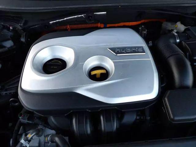 2017 Hyundai Sonata Hybrid SE