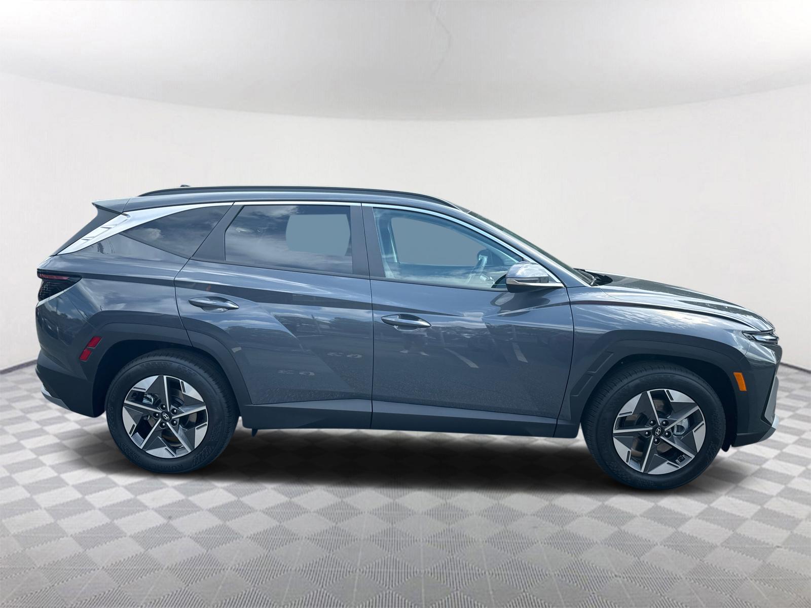 2025 Hyundai Tucson SEL Convenience - Photo 8