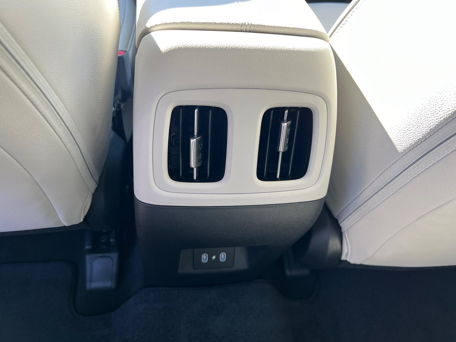 2025 Hyundai Tucson SEL Convenience - Photo 11