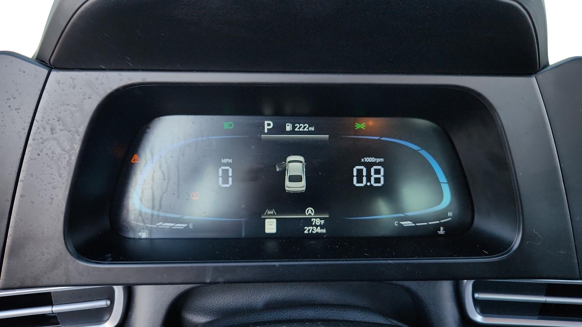 2025 Hyundai Elantra SE - Photo 29
