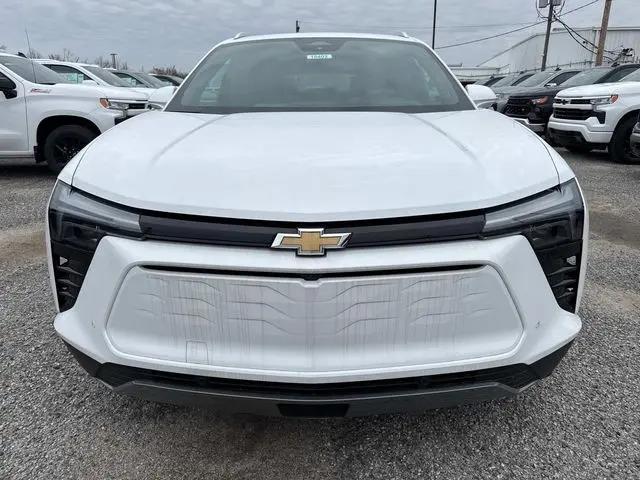 2025 Chevrolet V Blazer eAWD LT
