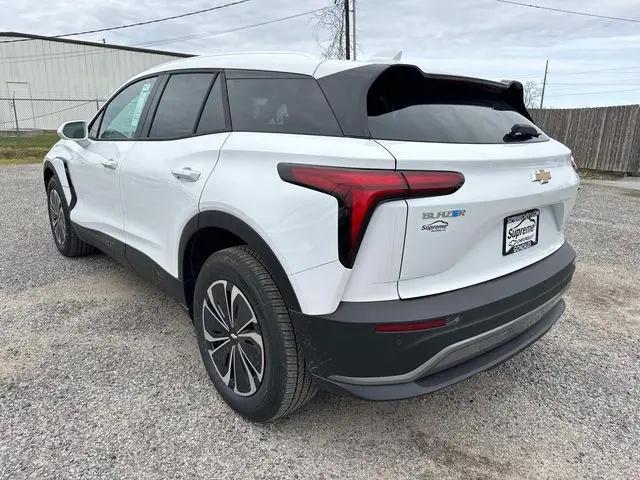 2025 Chevrolet V Blazer eAWD LT