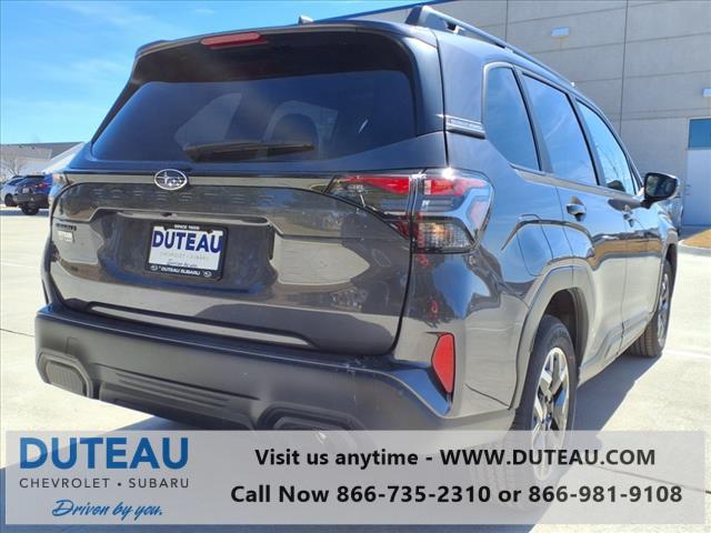 2025 Subaru Forester Base