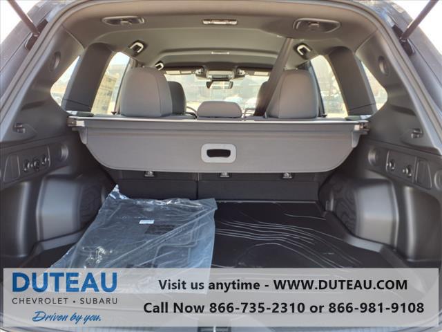 2025 Subaru Forester Base