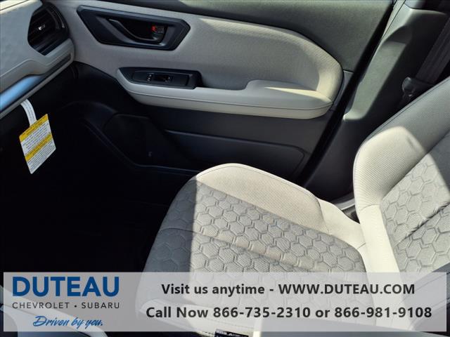 2025 Subaru Forester Base