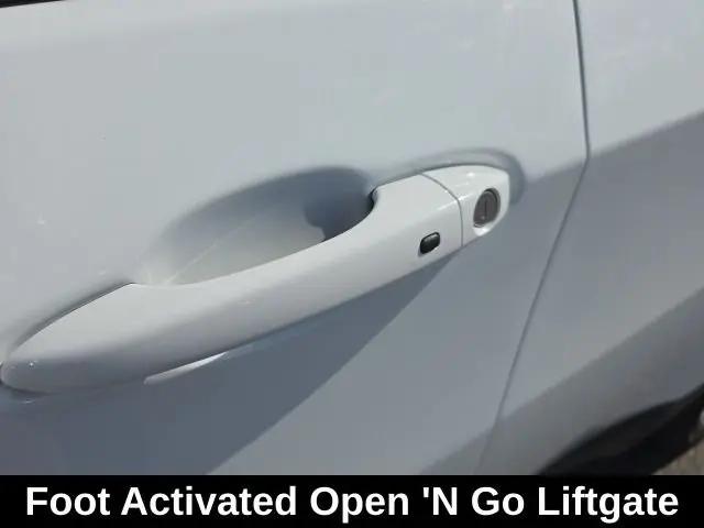 2024 Jeep Compass Latitude Lux FWD