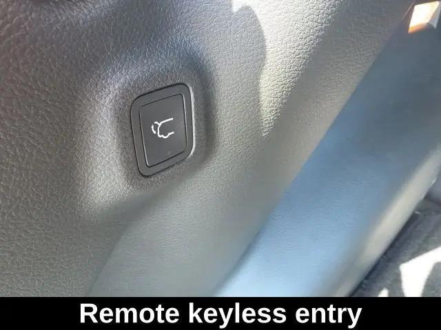 2024 Jeep Compass Latitude Lux FWD