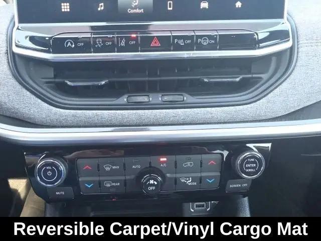 2024 Jeep Compass Latitude Lux FWD