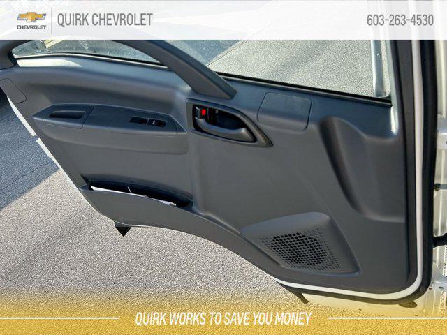 2025 Chevrolet 4500 LCF Gas 109" Wheelbase