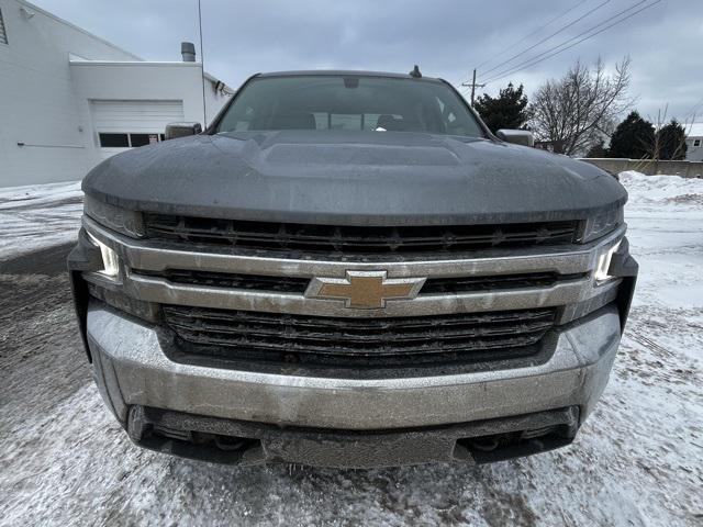 Used 2021 Chevrolet Silverado 1500 LT with VIN 3GCUYDET7MG216336 for sale in Waterford, MI