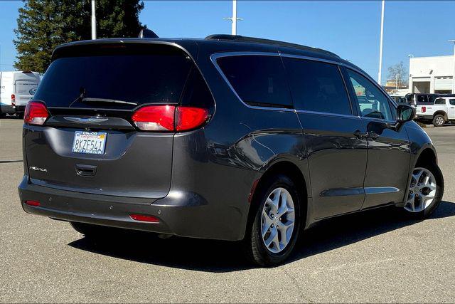 2018 Chrysler Pacifica Touring