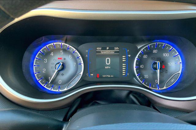 2018 Chrysler Pacifica Touring