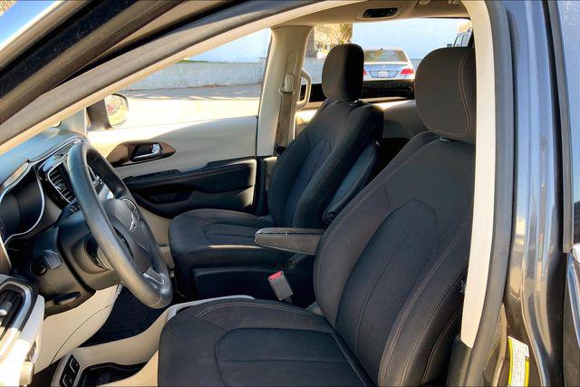 2018 Chrysler Pacifica Touring