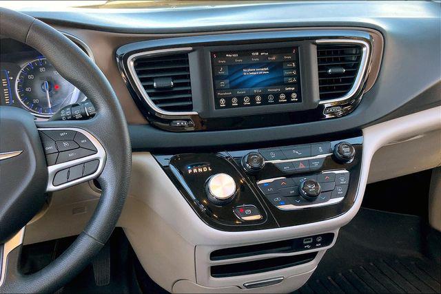 2018 Chrysler Pacifica Touring