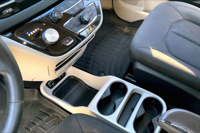 2018 Chrysler Pacifica Touring