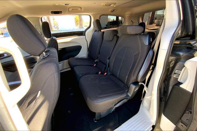 2018 Chrysler Pacifica Touring
