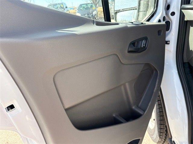 2025 Ford Transit Cargo Van Base