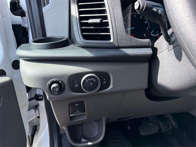 2025 Ford Transit Cargo Van Base