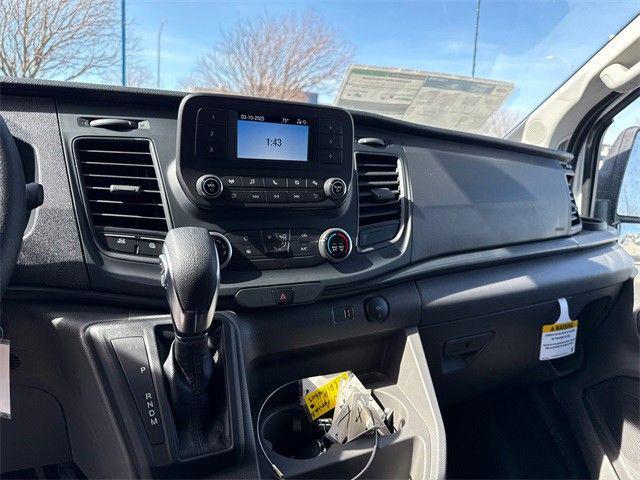2025 Ford Transit Cargo Van Base