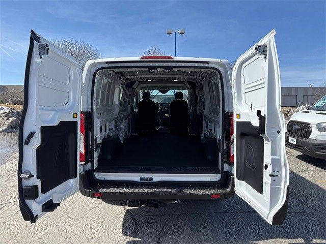 2025 Ford Transit Cargo Van Base