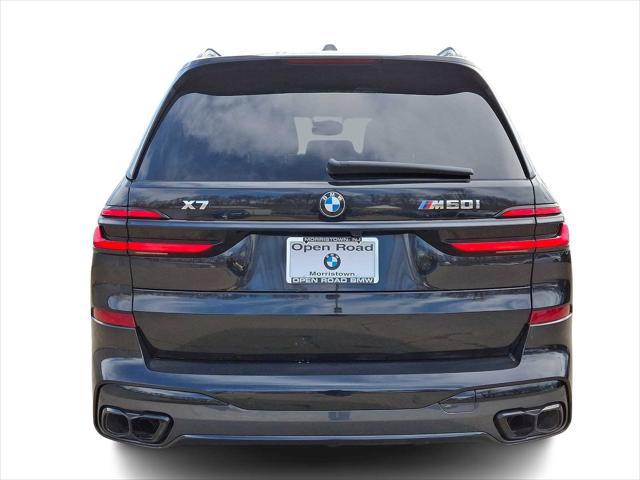 2025 BMW X7 M60i