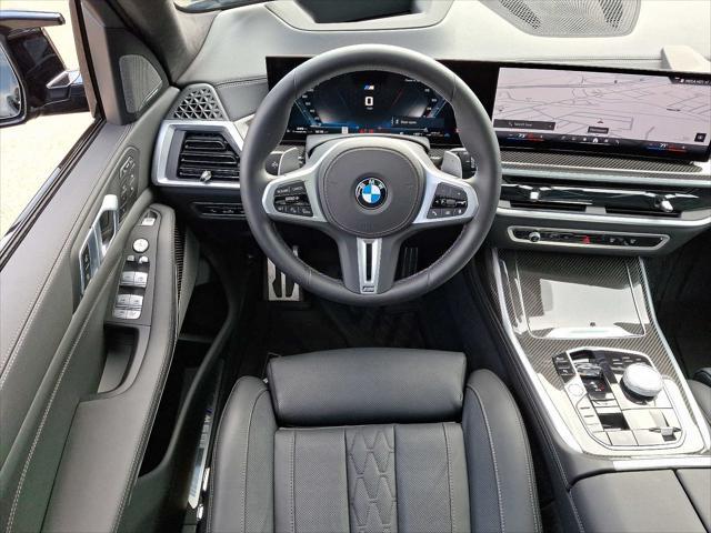 2025 BMW X7 M60i