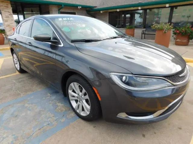 2016 Chrysler 200 Limited for sale in HOUSTON, TX