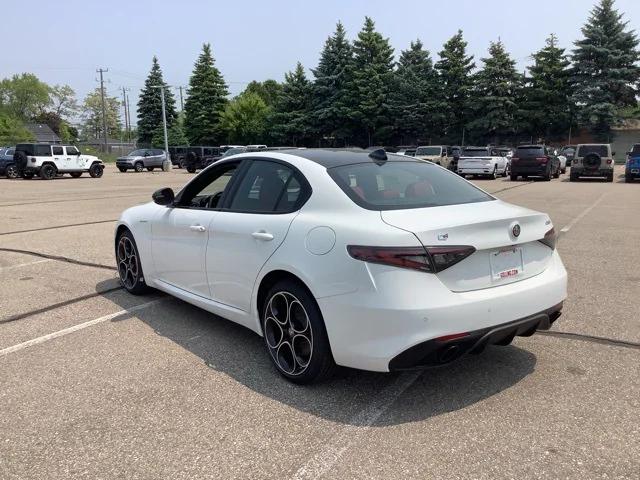 2025 Alfa Romeo Giulia GIULIA AWD 2025 Alfa Romeo Giulia GIULIA AWD