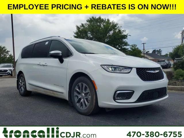 2025 Chrysler Pacifica Hybrid PACIFICA PLUG-IN HYBRID PINNACLE