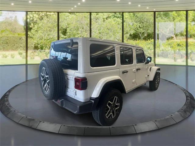 2025 Jeep Wrangler WRANGLER 4-DOOR SAHARA