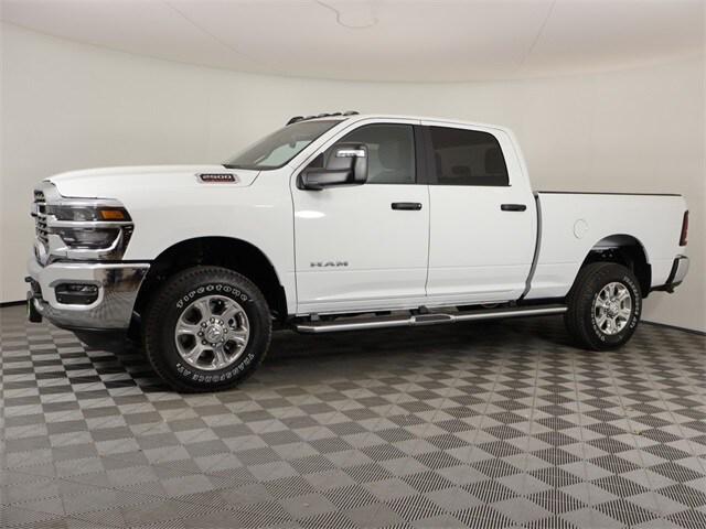 2025 RAM Ram 2500 RAM 2500 LONE STAR CREW CAB 4X4 64 BOX