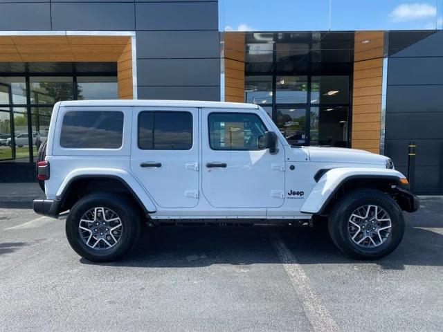 2025 Jeep Wrangler WRANGLER 4-DOOR SAHARA