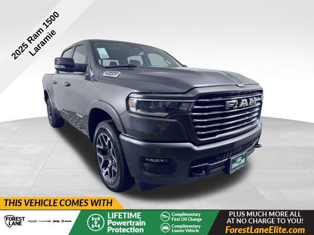 2025 RAM Ram 1500 RAM 1500 LARAMIE CREW CAB 4X2 57 BOX
