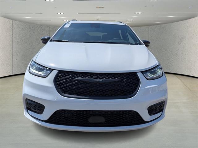 2025 Chrysler Pacifica PACIFICA LIMITED