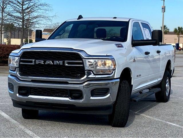 2022 RAM 2500 Tradesman Crew Cab 4x4 64 Box
