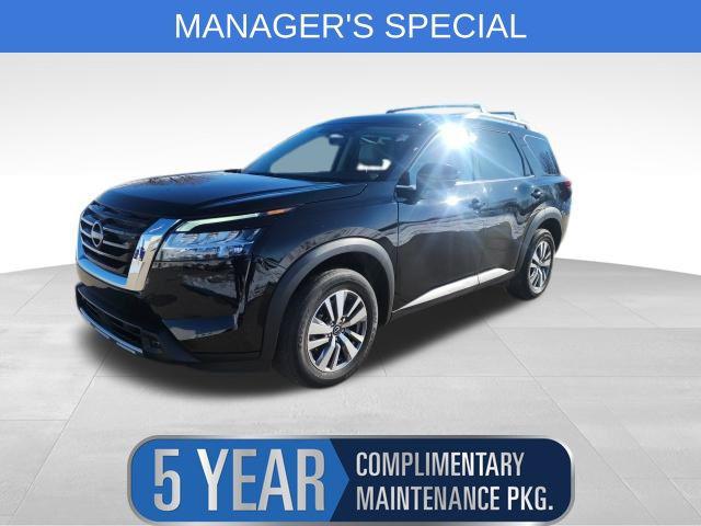 2023 Nissan Pathfinder SL 4WD