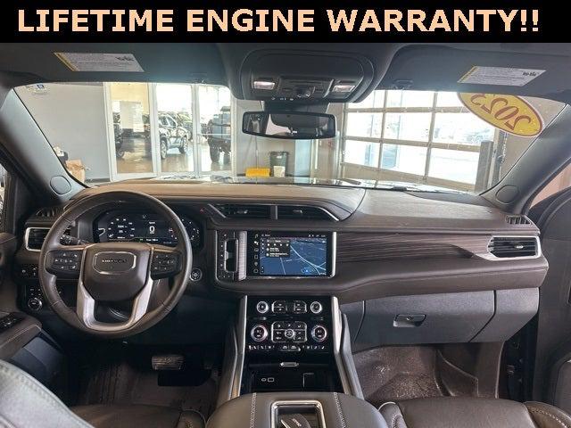 2023 GMC Yukon XL 4WD Denali