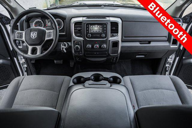 2022 RAM 1500 Classic SLT Crew Cab 4x4 57 Box