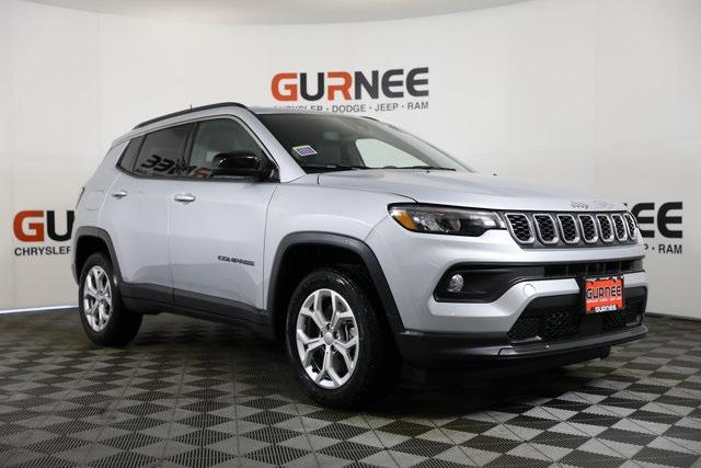 2024 Jeep Compass COMPASS LATITUDE 4X4