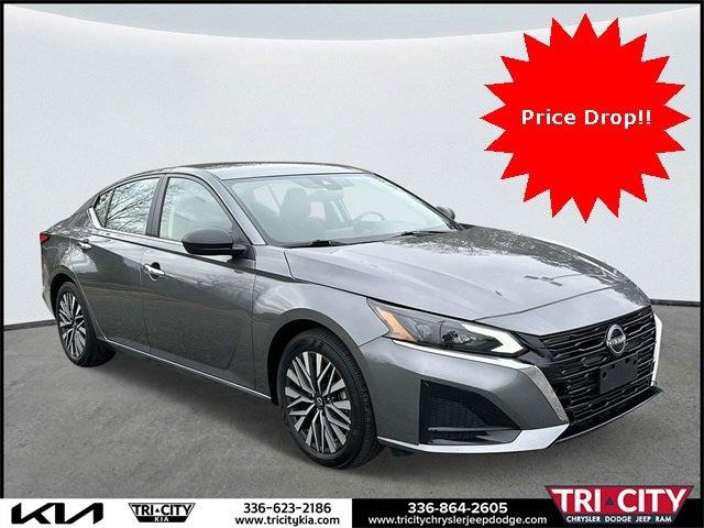 2024 Nissan Altima SV FWD