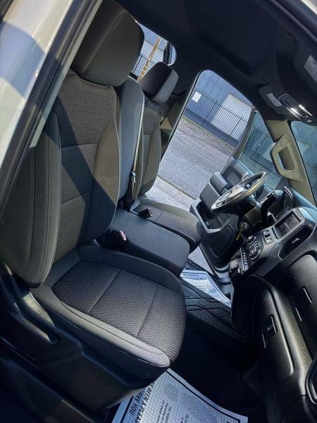 2022 Chevrolet Silverado 1500 4WD Crew Cab Standard Bed WT