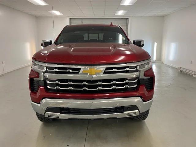 2022 Chevrolet Silverado 1500 4WD Crew Cab Short Bed LTZ