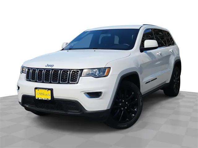 2018 Jeep Grand Cherokee Laredo 4x2