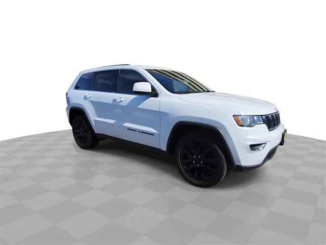 2018 Jeep Grand Cherokee Laredo 4x2