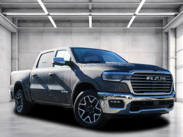2025 RAM Ram 1500 RAM 1500 LARAMIE CREW CAB 4X2 57 BOX